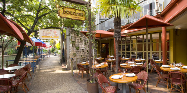 restaurantes en riverwalk en San Antonio