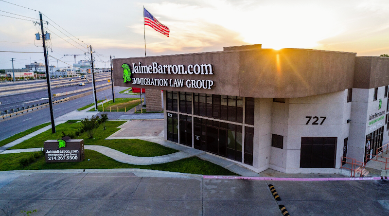 oficinas de inmigracion en Dallas